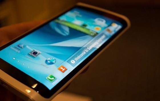 Smartphone Layar Lengkung Karya Samsung