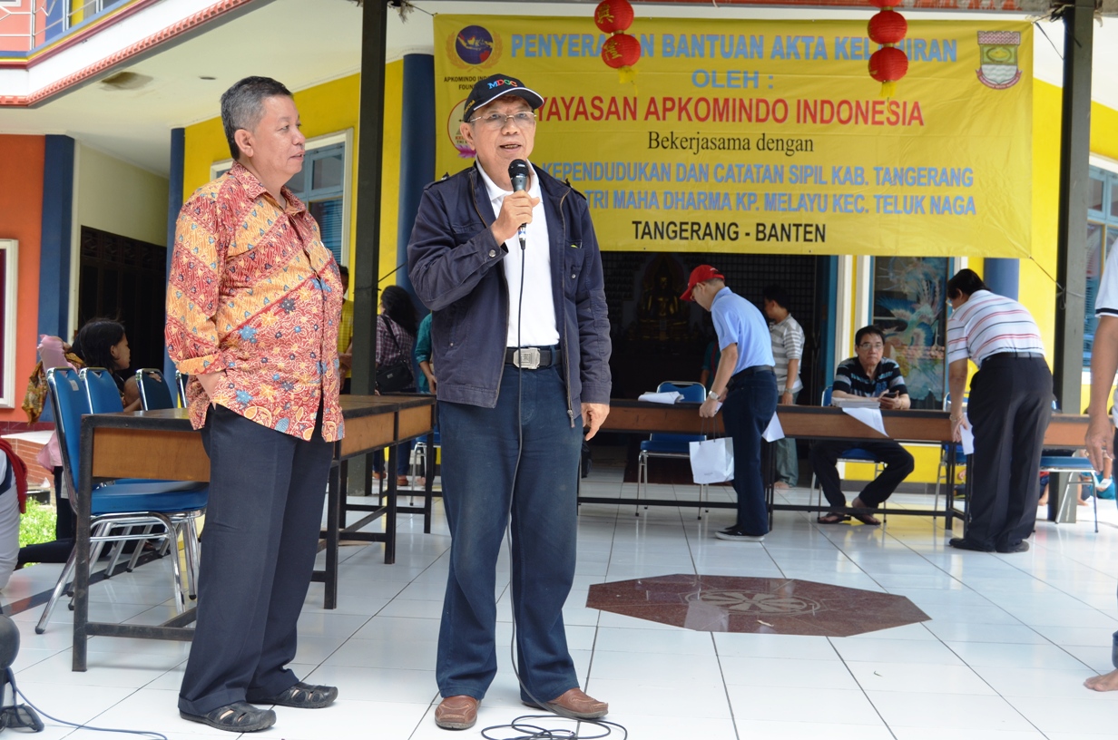 Yayasan Apkomindo Gelar Baksos di Teluk Naga
