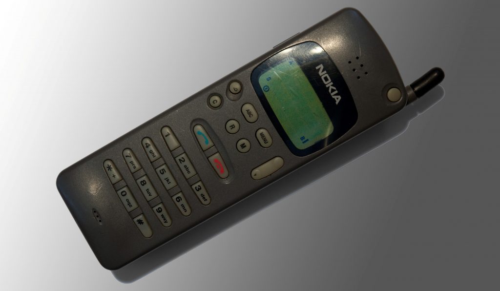 Ponsel Legendaris Nokia 2010 Siap Diproduksi Kembali