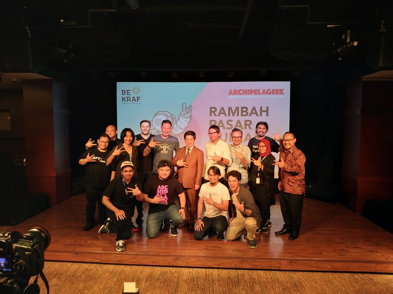 https://www.itech.id/wp-content/uploads/2018/07/20180801-Bekraf-ajak-talenta-kreatif-indonesia-bersiap-ikuti-sxsw-2019.jpeg