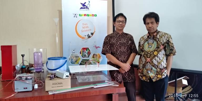 PP Iptek Gelar Workshop Fisika di Pekanbaru