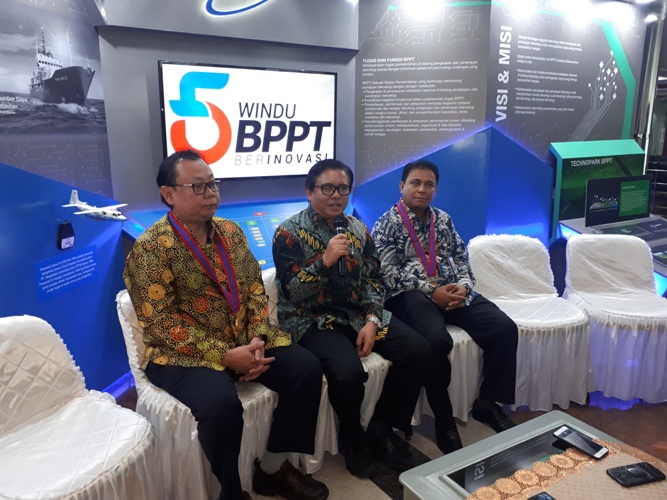 Pindad & Ismail Hadisoebroto Raih BPPT Innovation Award 2018