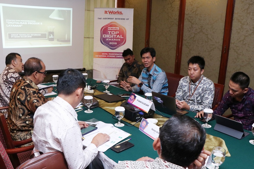 TOP DIGITAL Awards 2019: Bank Sulselbar Terapkan e-Doc untuk Surat-Menyurat