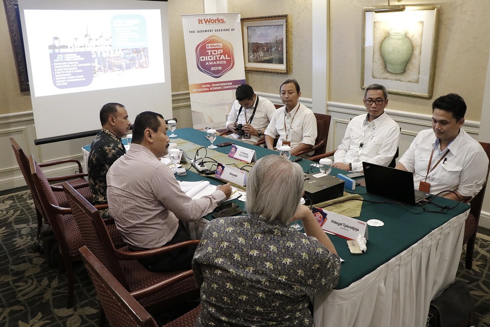 TOP DIGITAL Awards 2019: Didukung TI, PT Terminal Teluk Lamong Memudahkan Pelayanan Untuk Pelanggan