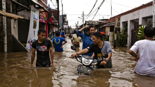 Banjir Jakarta, Sinyal Operator Seluler di Jakarta Alami Gangguan