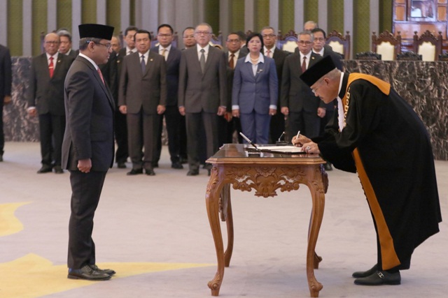 Suahasil Diangkat Menjadi Anggota Dewan Komisioner OJK Ex-Officio