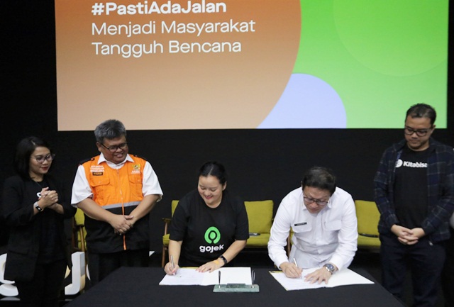 Galang Donasi Rp 1 Miliar Bersama Kitabisa dan BAZNAS, Gojek Bantu Korban Banjir