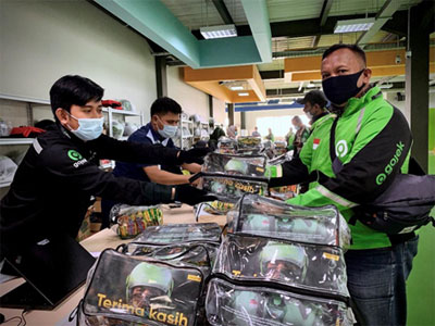 Realme Donasikan 1.000 Health Kit untuk Driver Ojek Online
