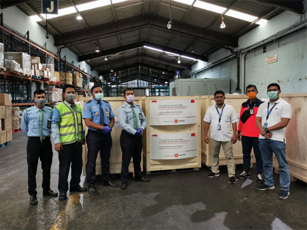 Xiaomi Donasikan 100 Ribu Masker ke Tenaga Kesehatan di Indonesia