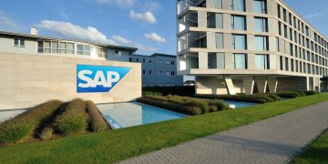 Solusi RISE With SAP Mendorong Transformasi Bisnis Secara Holistik