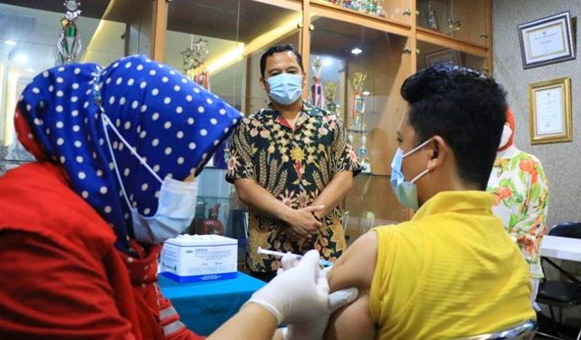 Wali Kota Tangerang Pantau Pemberian Vaksin Covid-19 Untuk Nakes