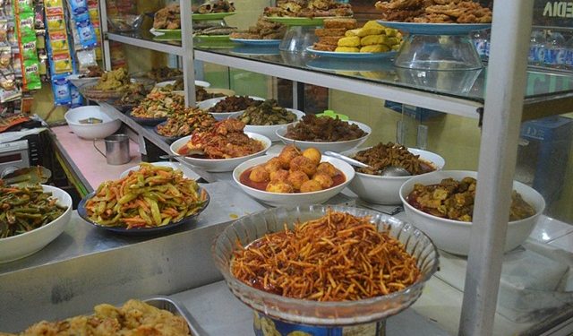 Kemenkop Komitmen Dorong Kolaborasi dan Digitalisasi Warteg