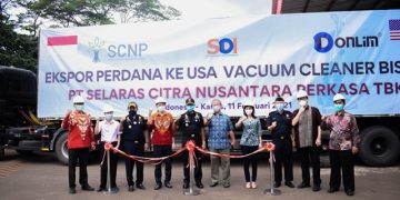 Bea Cukai Asistensi Ekspor Perdana Vacuum Cleaner