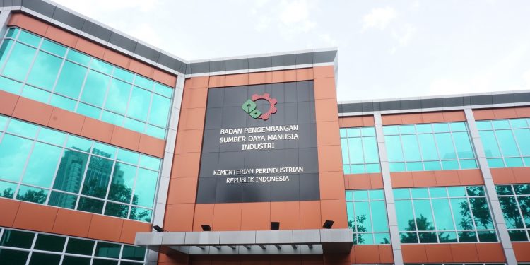 Pintek Bantu Permodalan Lembaga Pelatihan Kerja untuk Mendorong Terwujudnya SDM Unggul