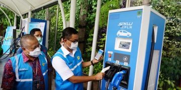 Kemenhub Apresiasi Aplikasi Charge.In Buatan PLN