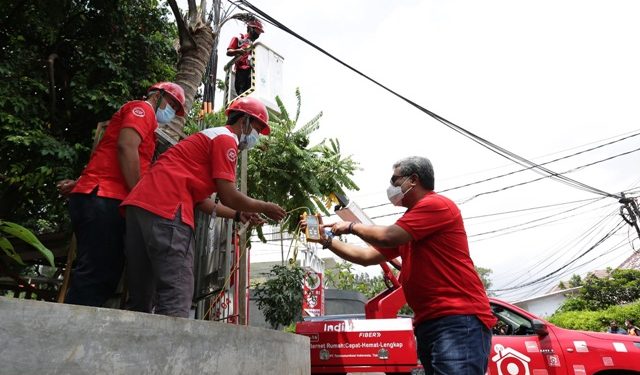 Direksi Telkom Tinjau Lokasi Terdampak Banjir Pastikan Layanan Pelanggan Tetap Normal