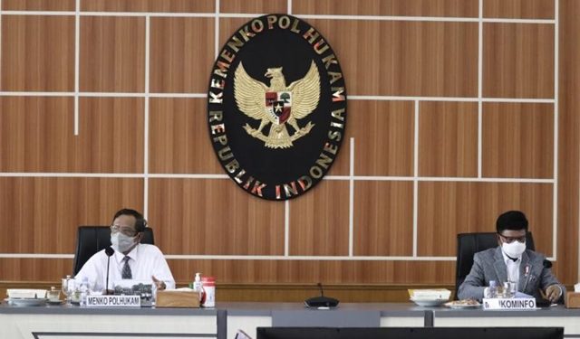 Tindaklanjuti Arahan Presiden Tiga Kementerian Bentuk Tim Kajian UU ITE