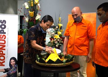 Ini Layanan dan Target Market Kopnuspos
