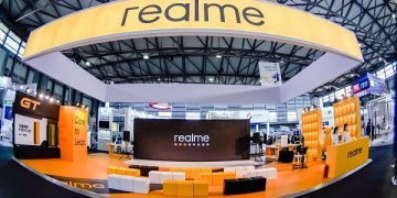 Realme Pamer realme GT dan Umumkan Strategi ‘Dual-platform Dual-flagship’ di MWCS 2021