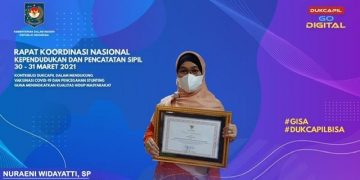Perkuat Layanan Berbasis TI, Disdukcapil Depok Raih Penghargaan Dari Kemendagri