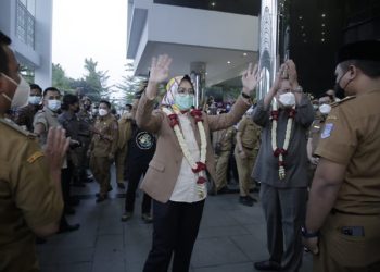 Airin Serahkan Jabatan Sebagai Walikota Tangsel