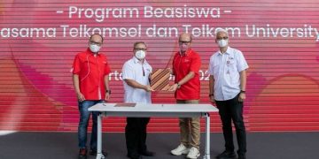 Telkomsel dan Tel-U Hadirkan Program Beasiswa untuk Lahirkan Talenta Digital