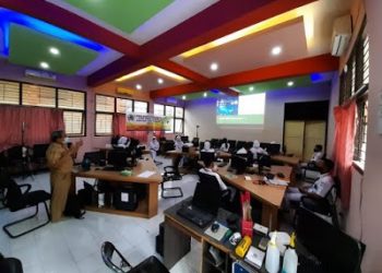 Pembelajaran Tatap Muka tentang Sistim Informatika, Jaringan, dan Aplikasi di SMKN 7 Semarang