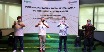 Gandeng Schneider Electric, Telkomsel Dorong Pemanfaatan 5G untuk Industri 4.0