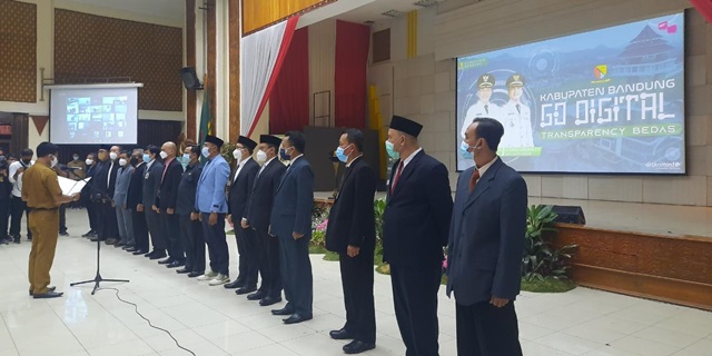 Go Digital, Bupati Bandung Resmikan Forum Smart City