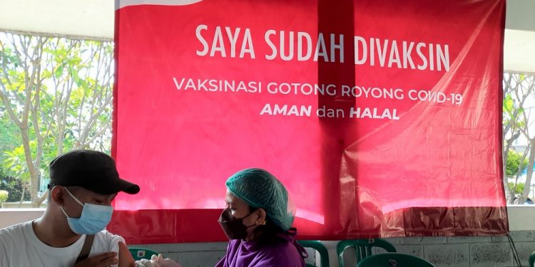 Kegiatan Vaksinasi Gotong Royong yang diadakan oleh Godrej Indonesia mendukung terwujudnya kekebalan kelompok di lingkungan kerja