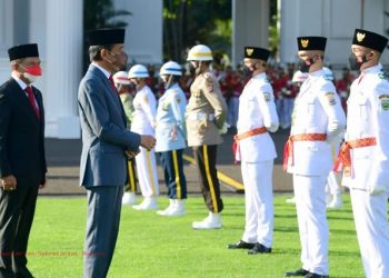 Presiden Joko Widodo Kukuhkan 68 Anggota Paskibraka 2021