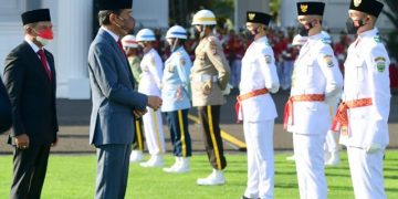 Presiden Joko Widodo Kukuhkan 68 Anggota Paskibraka 2021