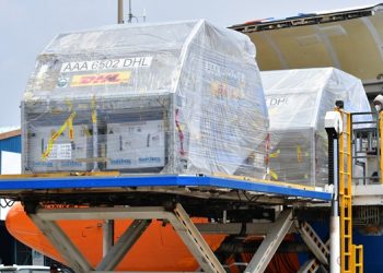 Tahap Ke-84, Indonesia Kedatangan 800 Ribu Dosis Vaksin Pfizer Bantuan AS