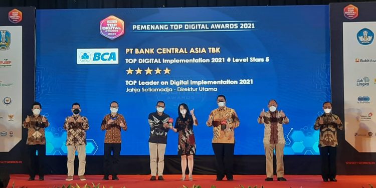 BCA Raih 2 Penghargaan Bidang Teknologi Informatika TOP Digital Awards 2021