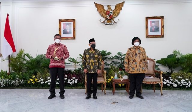 Pupuk Kaltim Pertahankan Proper Nasional Emas Ke-5