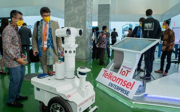Telkomsel Hadirkan 5G Experience Center
