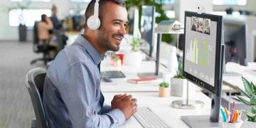 Tingkatkan Pengalaman Video Conference, Logitech Rilis Brio 300 & H390
