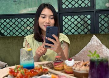 Samsung Galaxy S21 FE 5G Dukung Pengguna Jadi Konten Food Vlogging