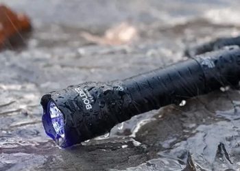 Anker Rilis Senter UV Bolder