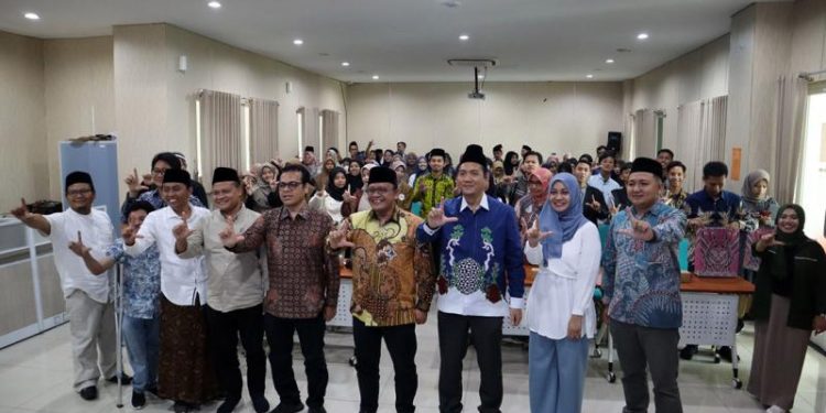 Literasi Digital Santri Milenial