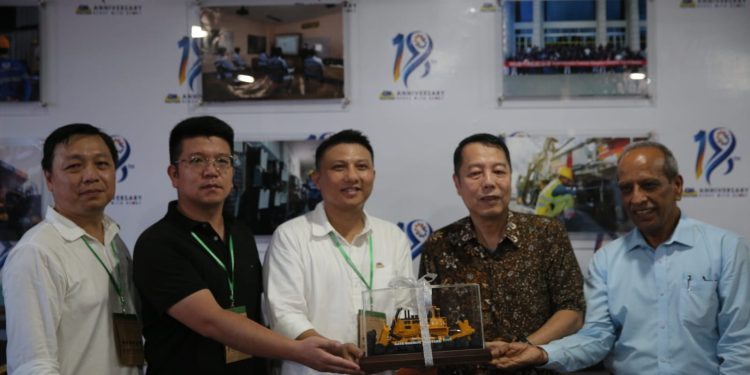 GM Tractors Raih Kontrak Pembelian Alat Berat Dari IMR Borneo