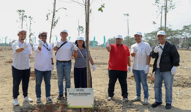 Dukung Green, HUT Metland Canangkan Penanaman 30 Ribu Pohon