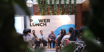 Power Lunch