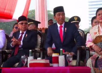 Teratas, Presiden Joko Widodo Apresiasi Survei Kepercayaan Masyarakat Kepada TNI