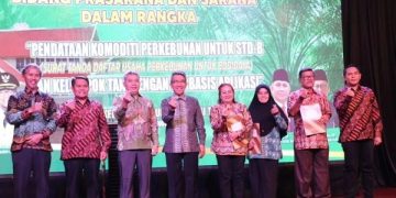 Agar Lahannya Terdata, Bupati Kutim Tekankan Pentingnya E-STDB bagi Pekebun