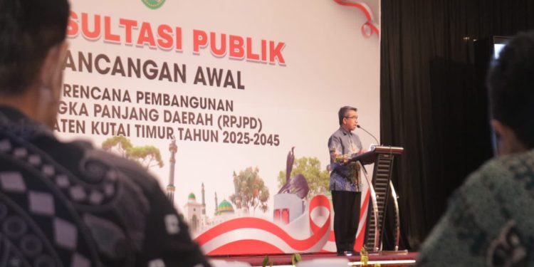 Bupati Kutim Ardiansyah Sulaiman