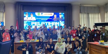 Pelatihan Teknik Penulisan dan SEO dalam jurnalistik