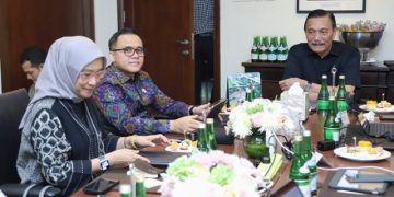 KemenPANRB – Menko Marvest Sepakat Percepat Transformasi Digital