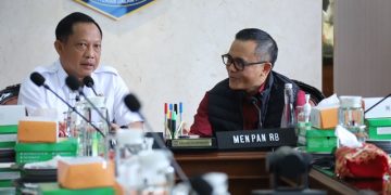 Menteri PANRB dan Mendagri Kolaborasi Pacu IKD Untuk Transformasi Layanan Digital