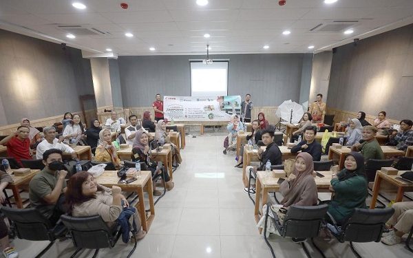 Canon-Datascrip Gelar Program CSR ‘Dari Canon untuk Kampoeng Wirausaha’